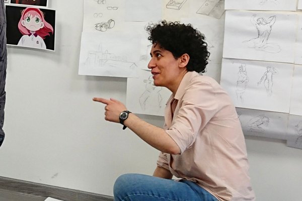 article_039-040-Cristina_Zoica_Dumitru_Teaching_Art_7 Cristina Zoica Dumitru Drawing Class